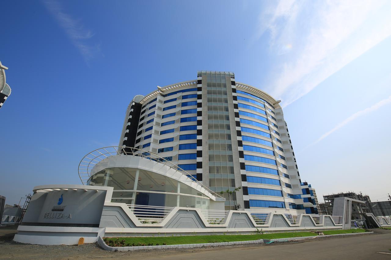 Rajhans Belliza Service Apartment Szúrat Kültér fotó